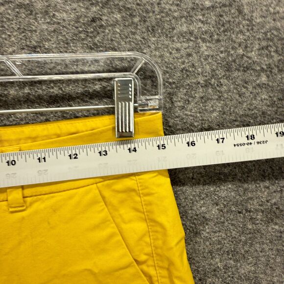 Old Navy Shorts Women 0 Yellow Mid Rise Chino Pockets Cotton Everyday Short - Picture 4 of 9